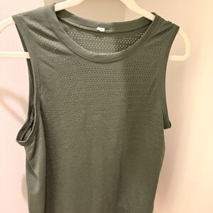 Lululemon Womens Sleeveless Perforated Athletic Tank Top Green Size 10